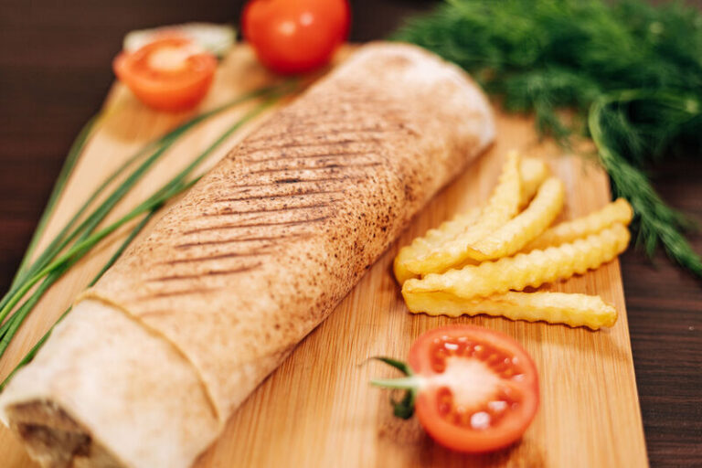 Cheesy Rullakebab